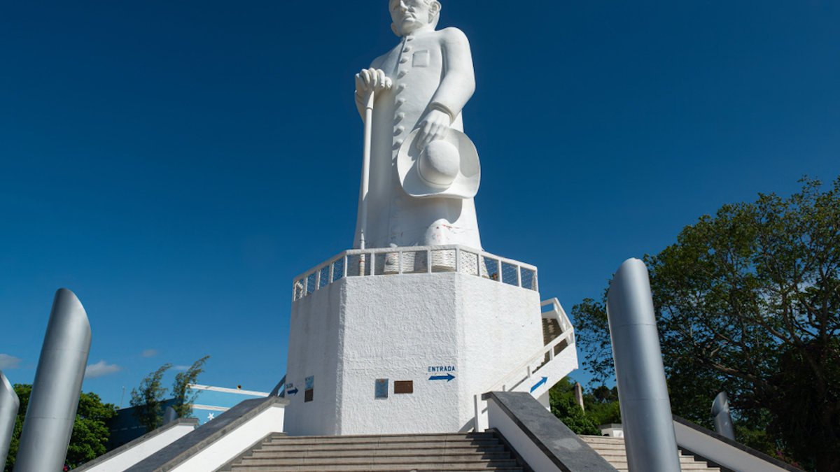 Estátua do Padre Cícero em Juazeiro do Norte