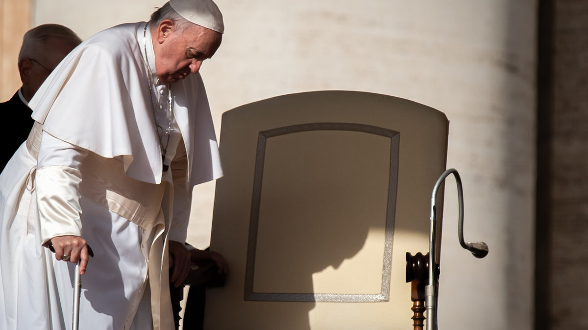 Papa Francisco preocupado com a situação do mundo, diante do que chama de Terceira Guerra Mundial em andamento