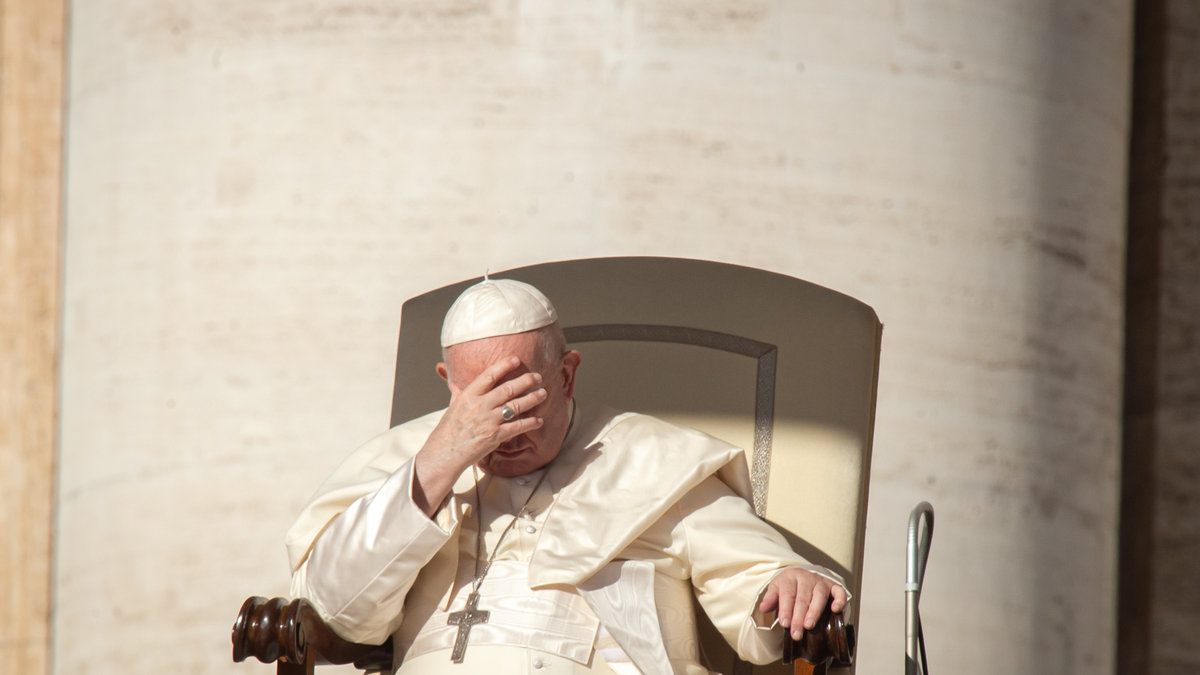 Pope-Francis-general-audience-Antoine-Mekry-ALETEIA