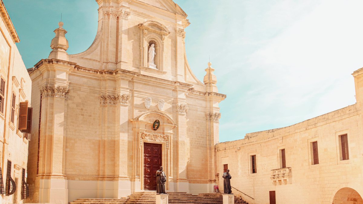 Facade-of-the-Cathedral-of-the-Assumption.jpeg