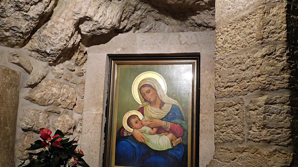 Milk Grotto Bethlehem, Mary nursing Jesus