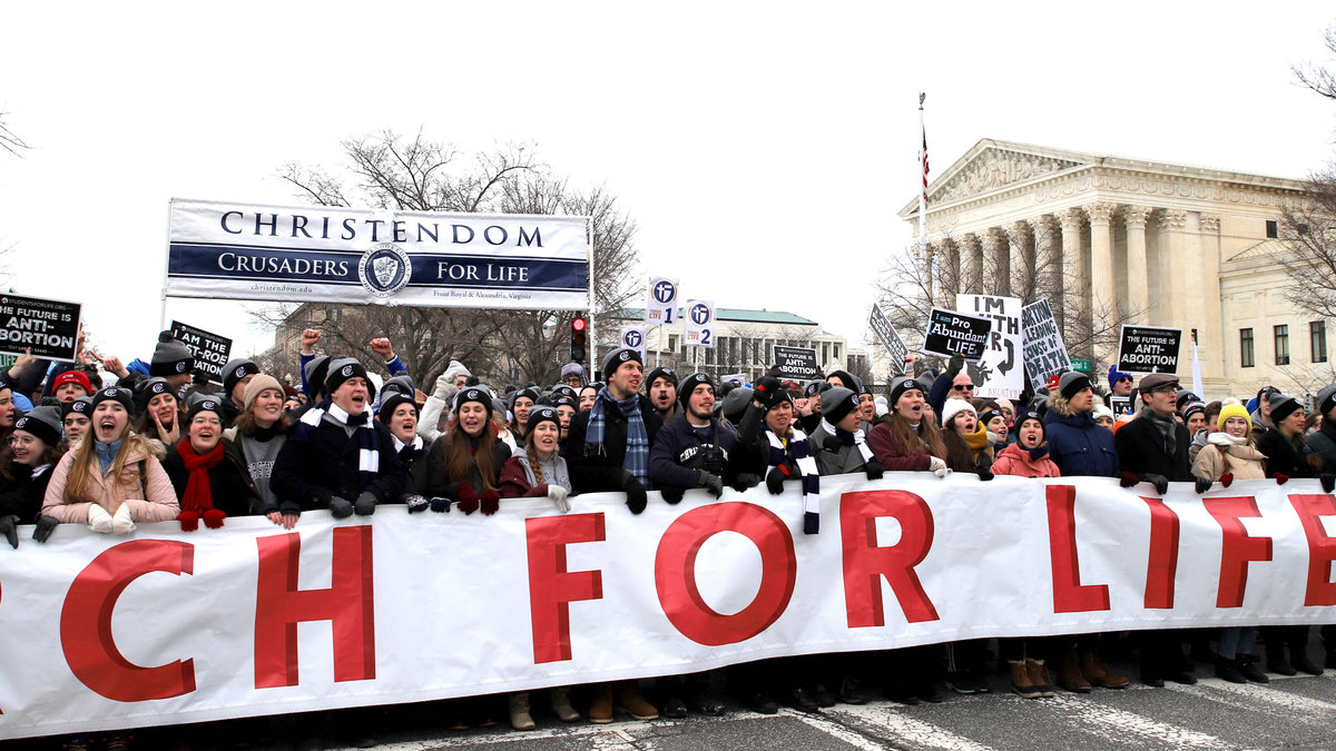 Christendom College students lead March for Life 2022