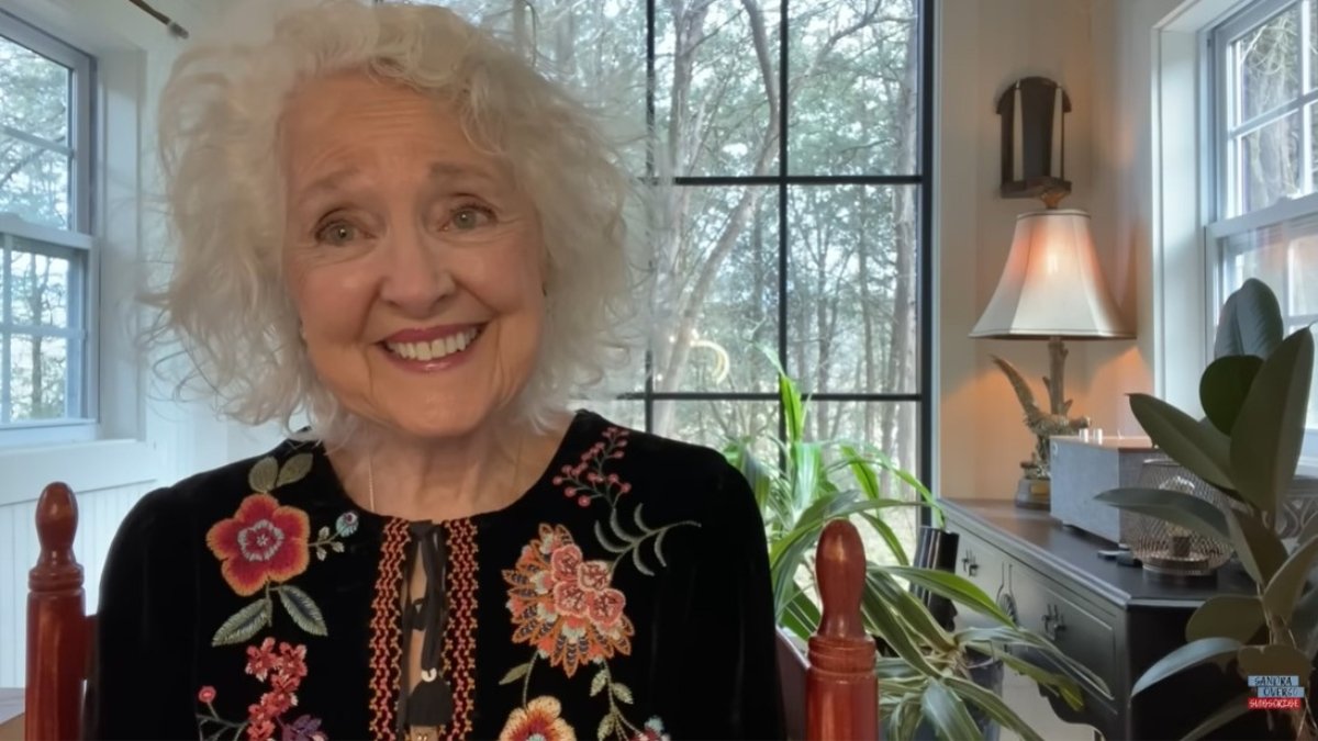 Sandra-Hart.jpg