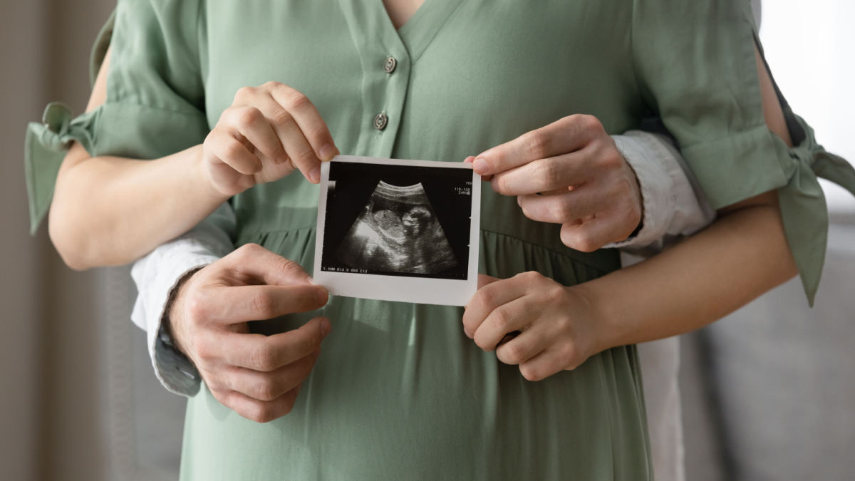 ultrasound picture_Shutterstock_1990638023.jpg