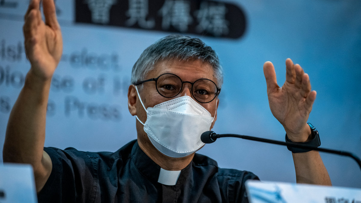 MGR-STEPHEN-CHOW-AFP-075_yuen-hongkong210518_np9n5.jpg