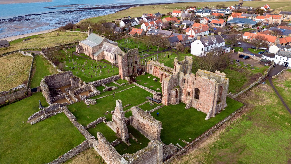 lindisfarne-1.jpeg