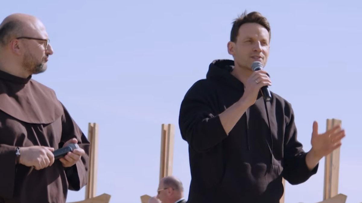 Tomasz Wolny podczas spotkania na Polach Lednickich