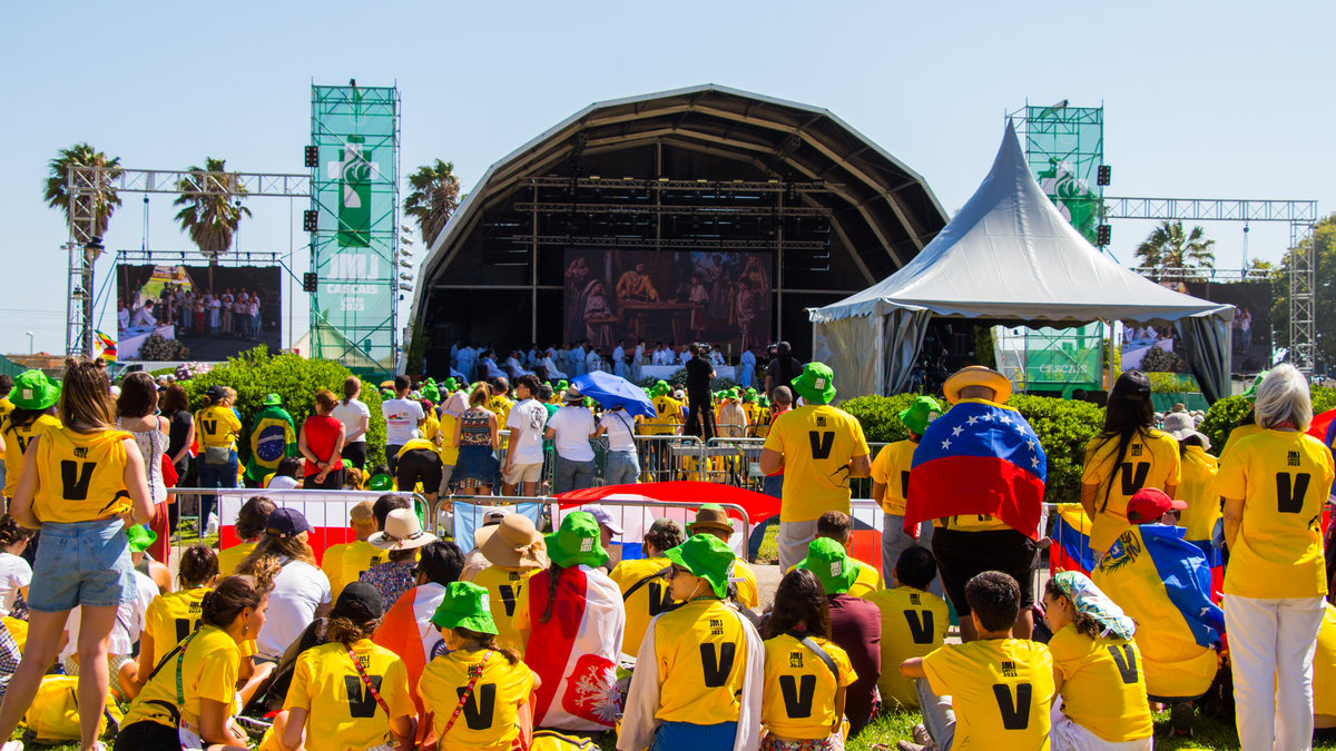 MESSE-ENVOI-VOLONTAIRES-JMJ-Ana-Branco-JMJ-Lisboa-2023
