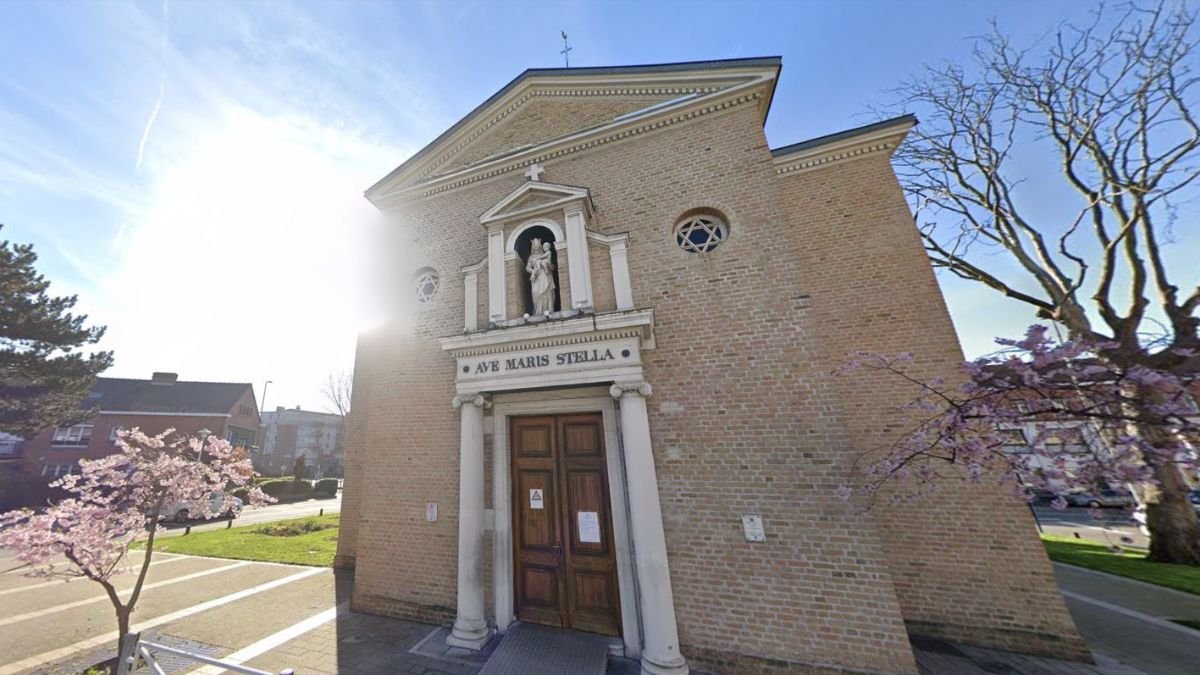 NOTRE-DAME-DES-DUNES-DUNKERQUE-GOOGLE-STREET-VIEW.jpg