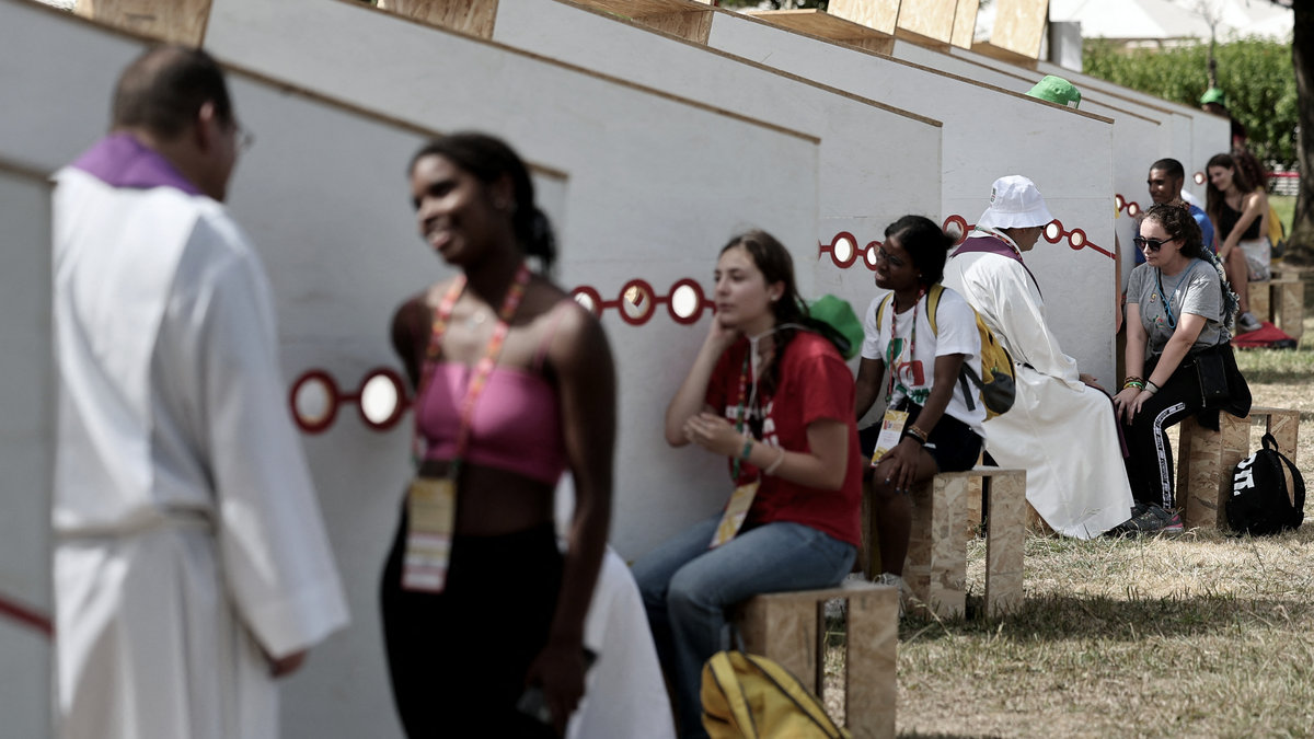 BELEM-CONFESSION-JMJ-AFP-000_33QJ7LM.