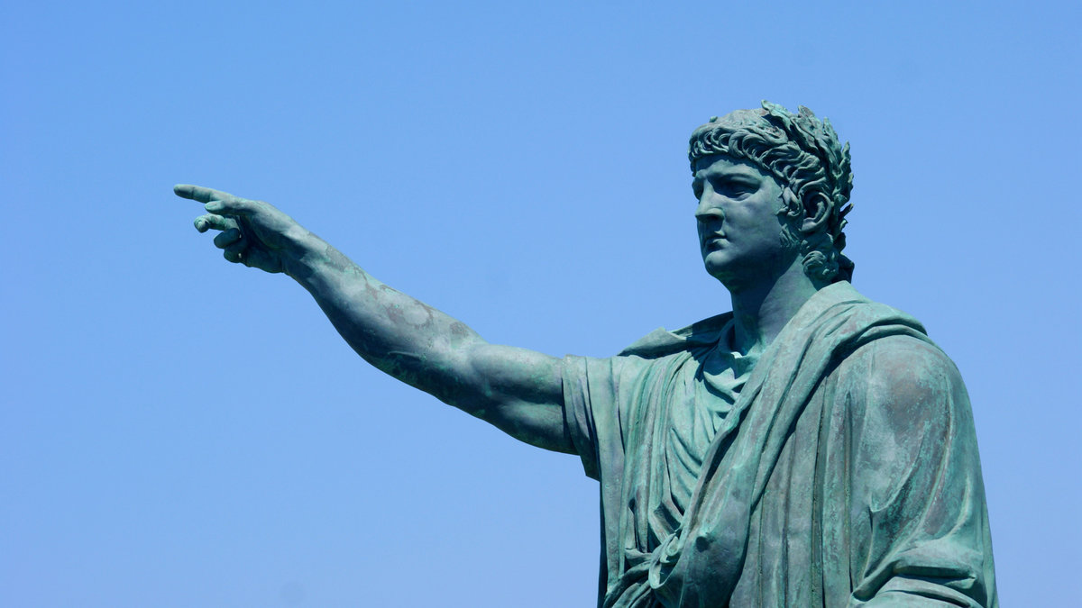 nero-emperor-1.jpeg