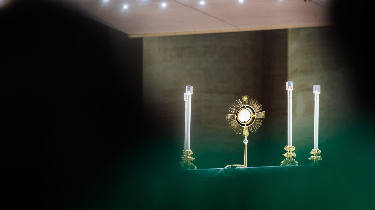 Eucharistic Adoration prayer St Peter's Square
