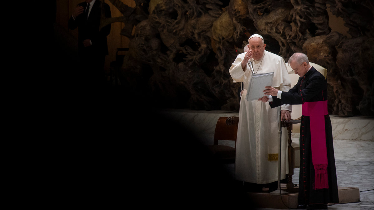 POPE-FRANCIS-AUDIENCE-PAULVIHALL-NOVEMBER-29