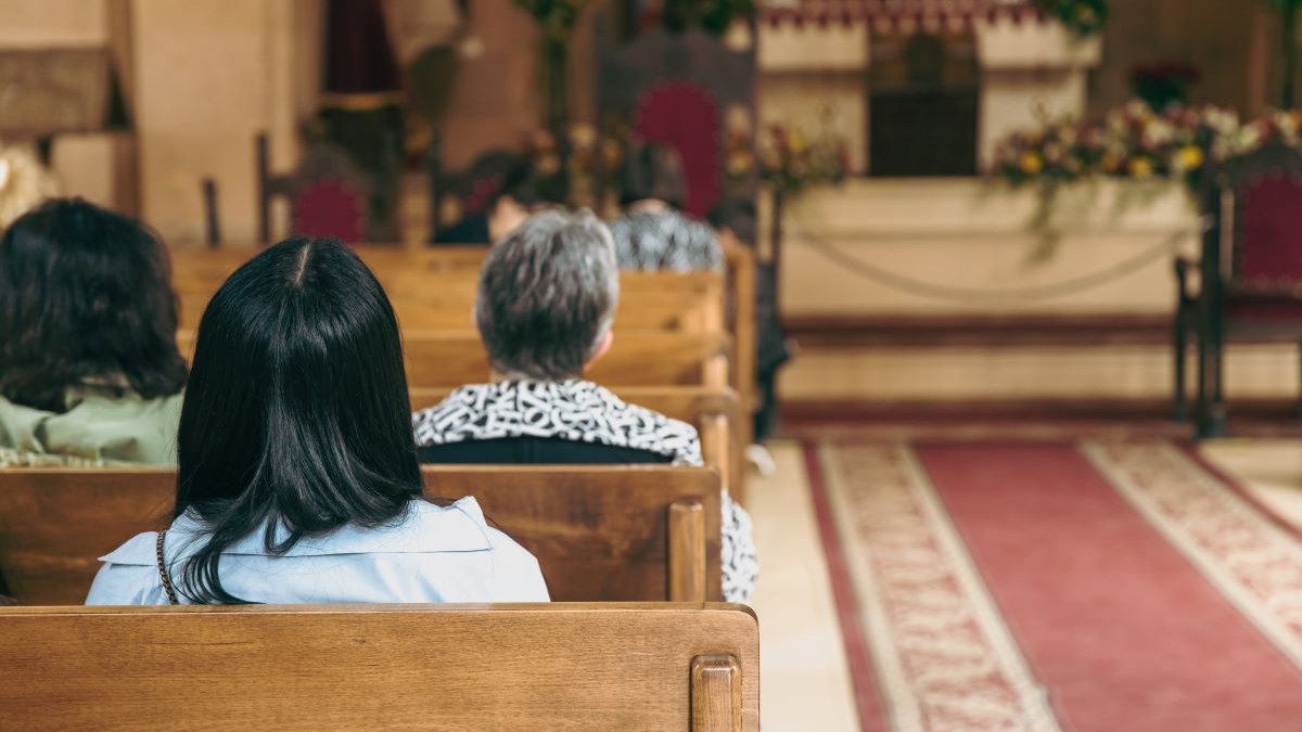 church-pray