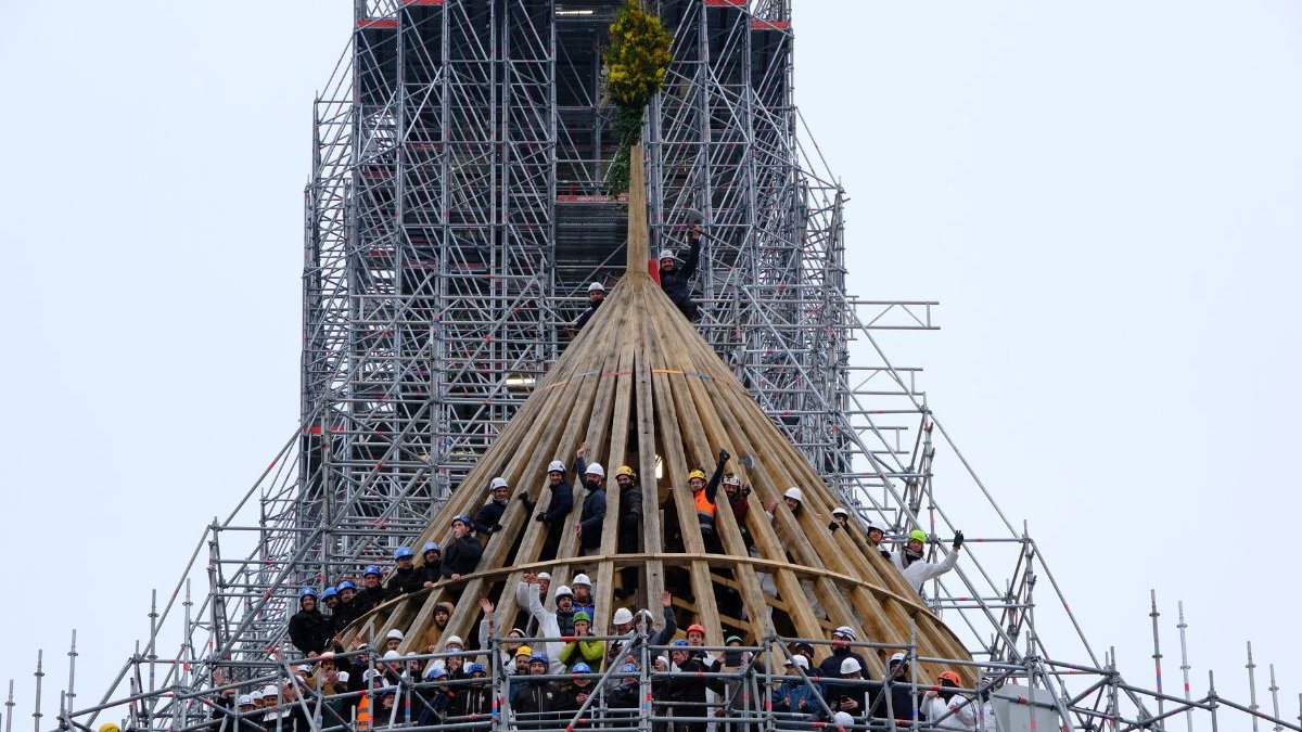 Notre Dame of Paris, the wooden framework for the ceiling of the choir