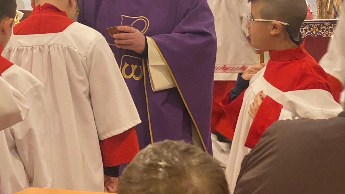 ks. Felice Palamara w czasie Środy Popielcowej