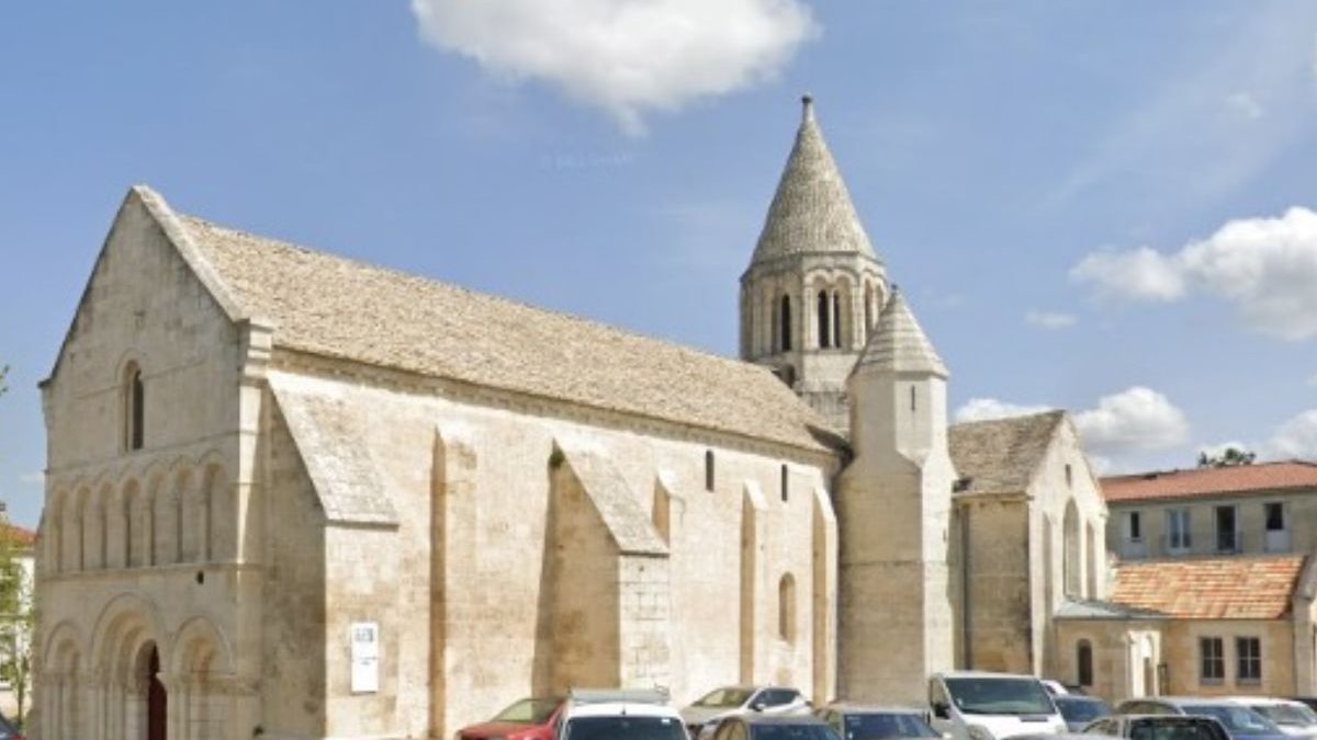 église, la couronne, charente