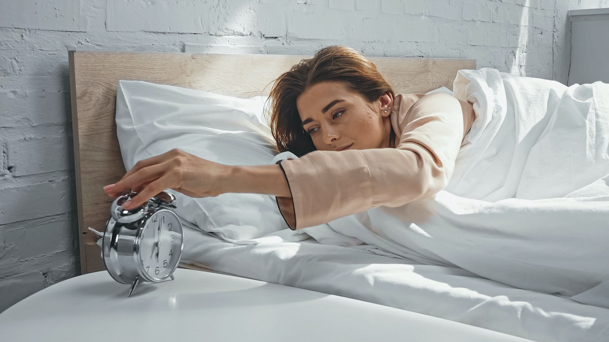 woman-wake-up