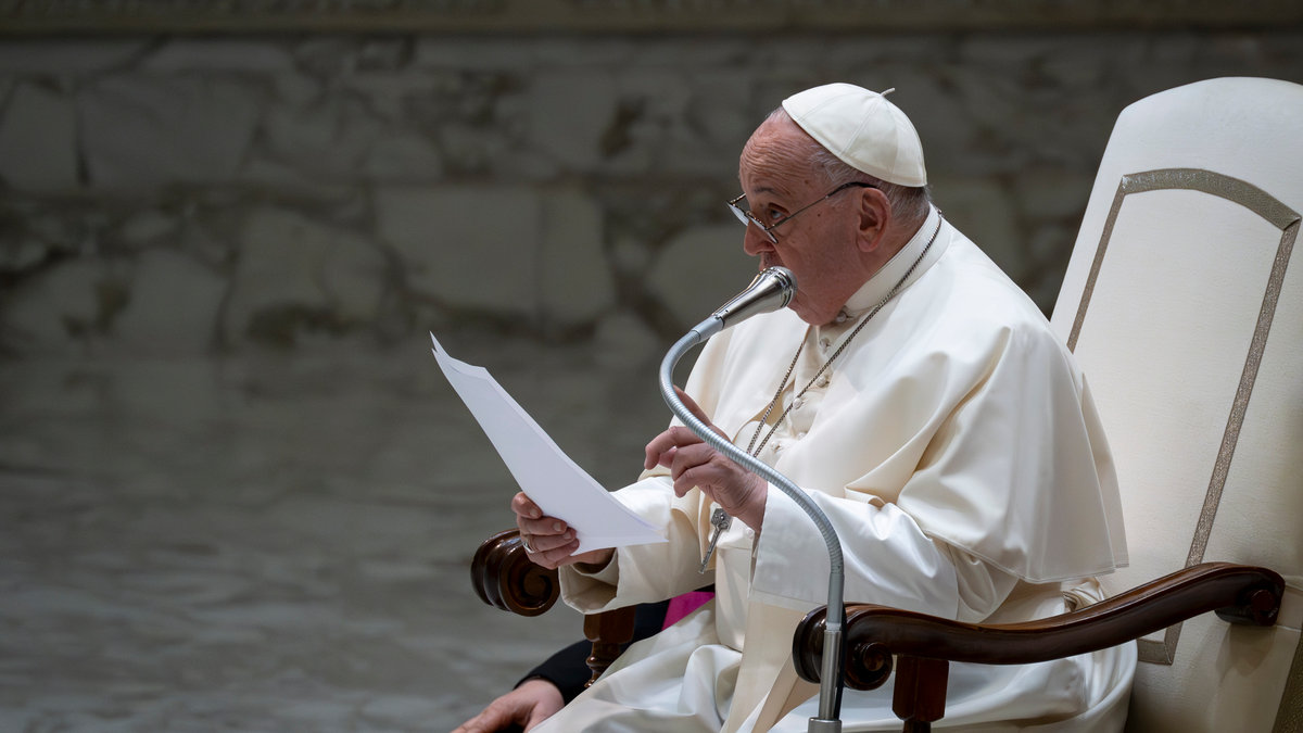 POPE-AUDIENCE-PAULVI-HALL-MARCH27