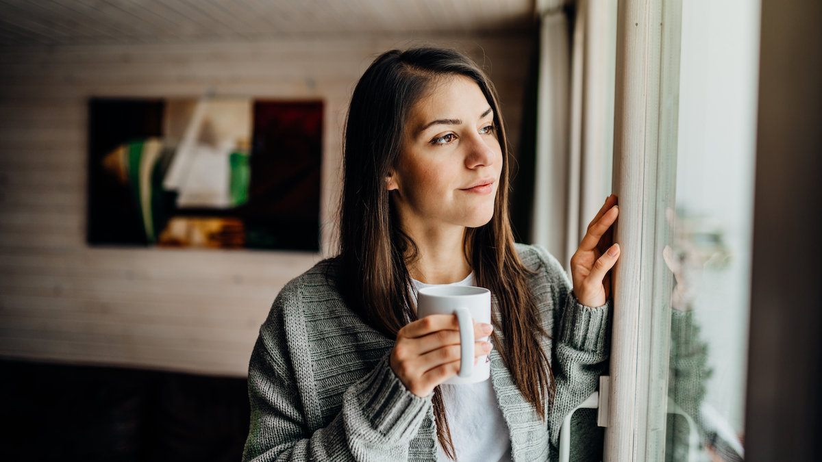 woman drinking coffee