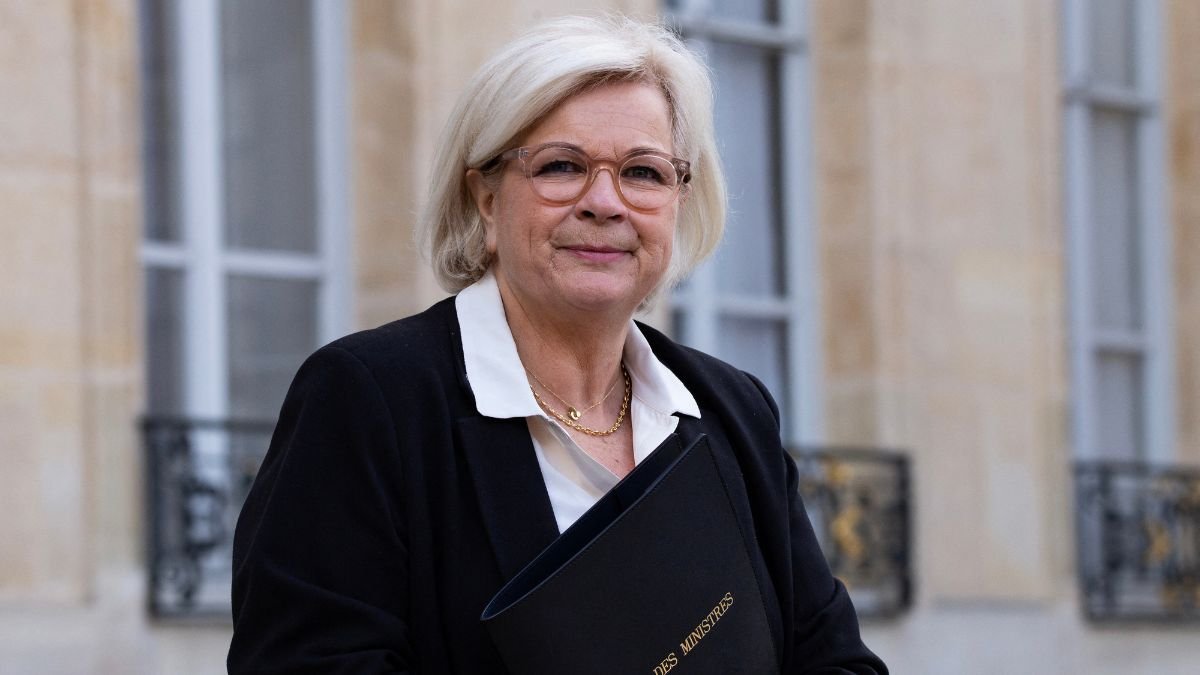 FRANCE - POLITICS - ELYSEE - EXIT - COUNCIL - MINISTERS