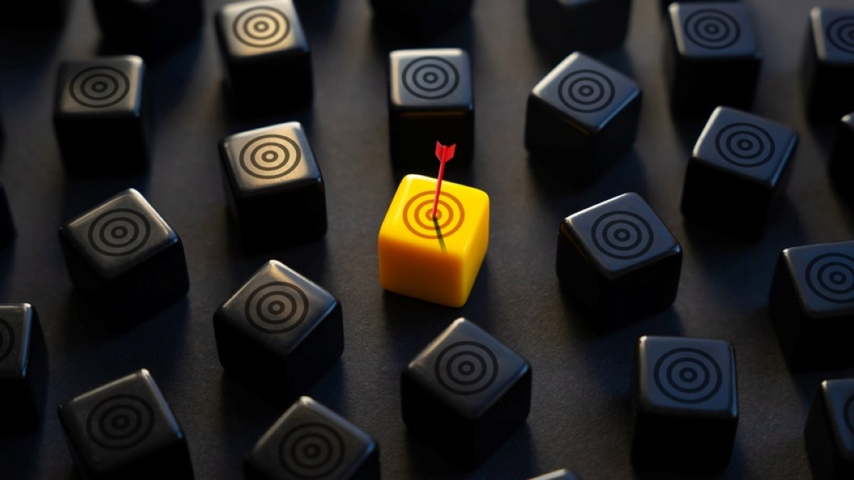 The arrow hit the highlighted target