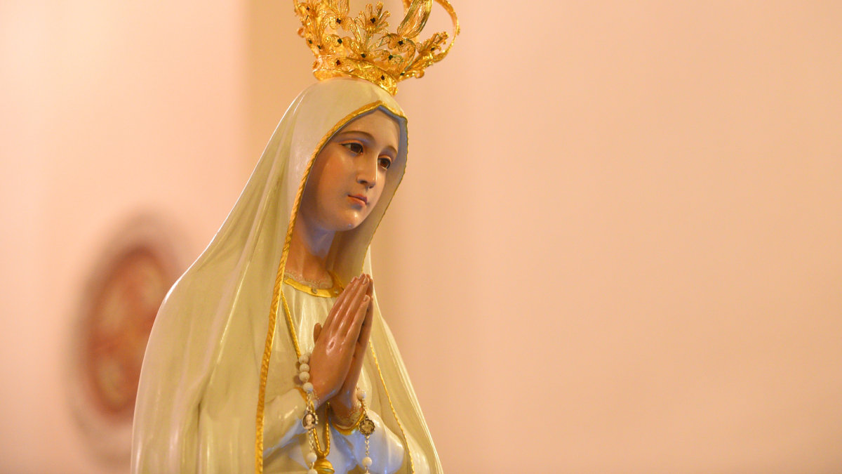Mary statue