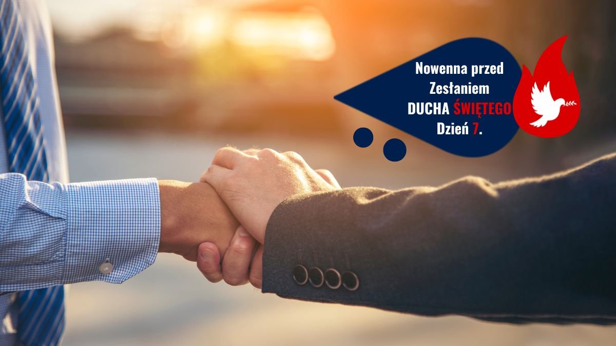 Dwóch mężczyzn z szacunkiem ściska sobie dłonie.