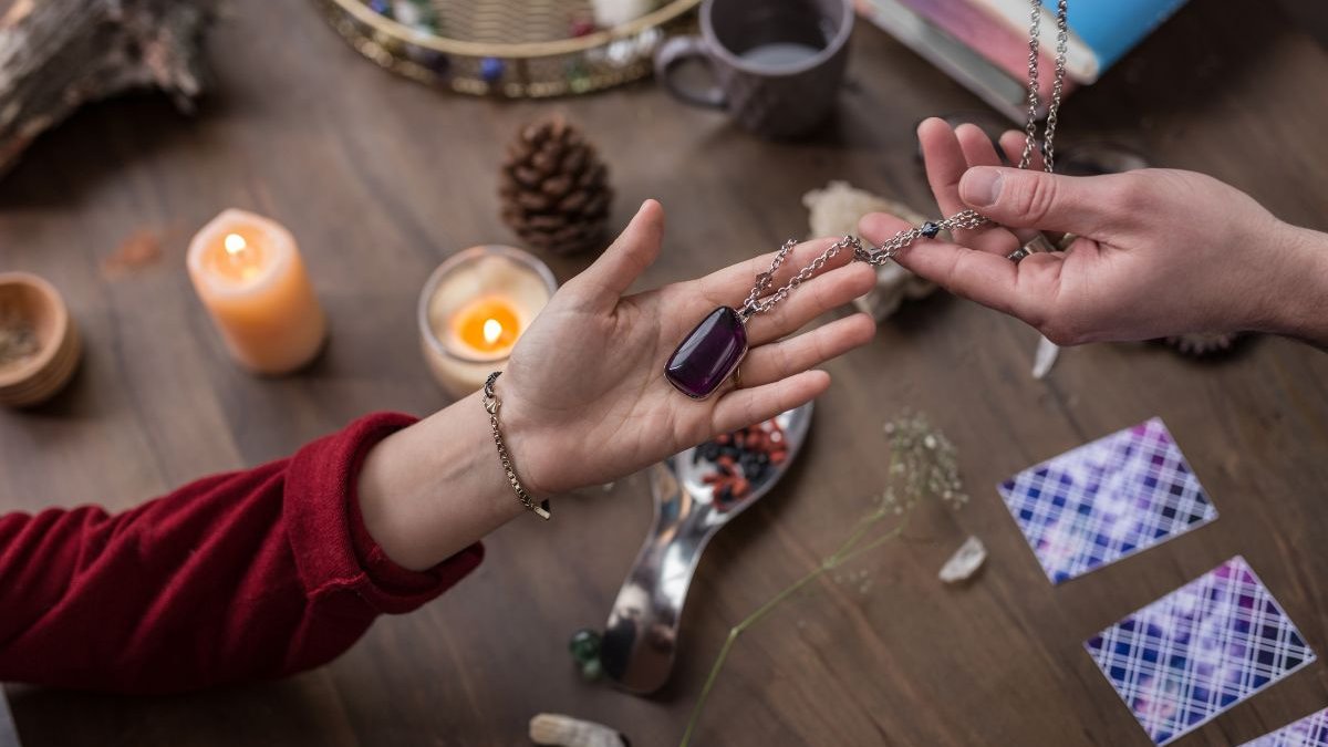 Quartz talisman