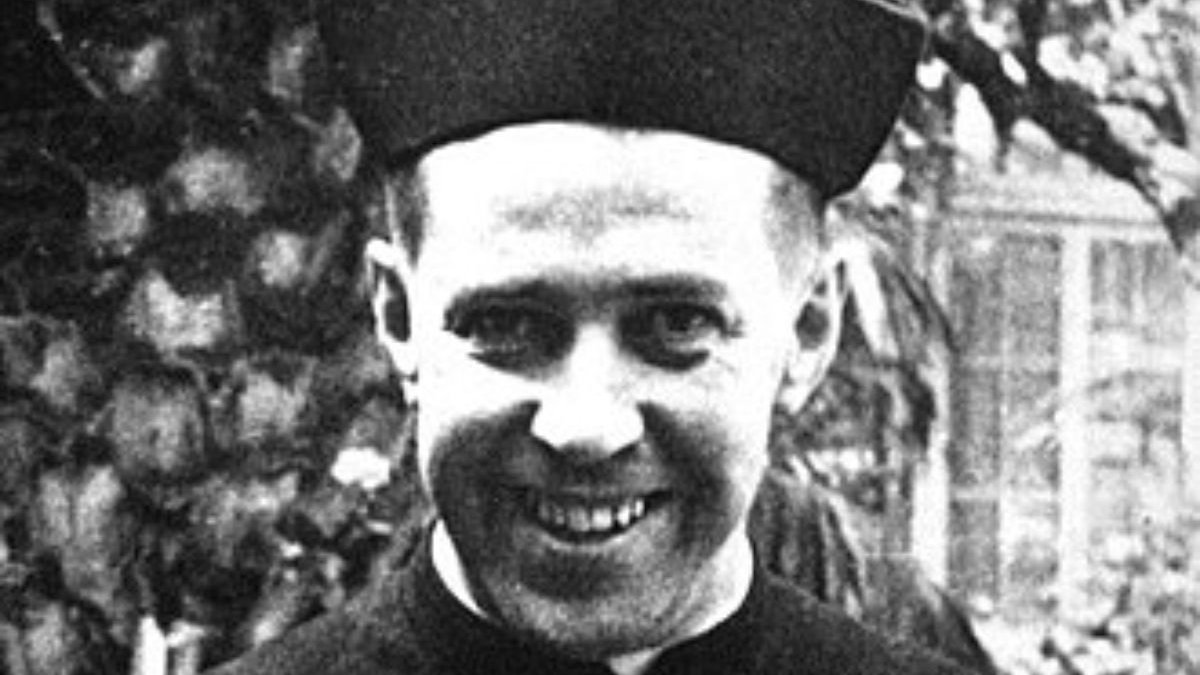 Padre-Alberto-Hurtado