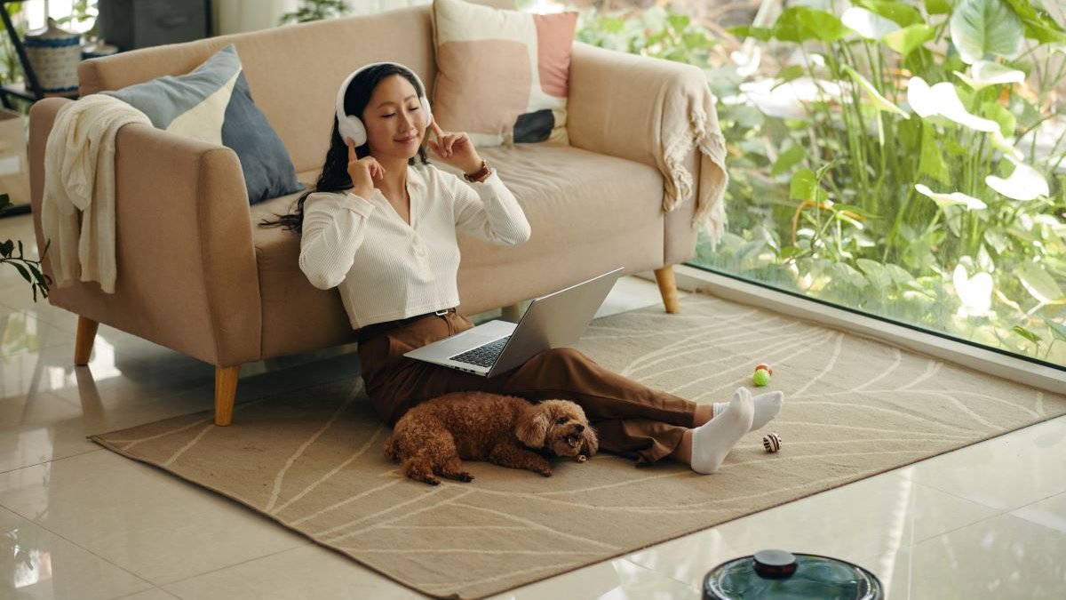 woman listening to music