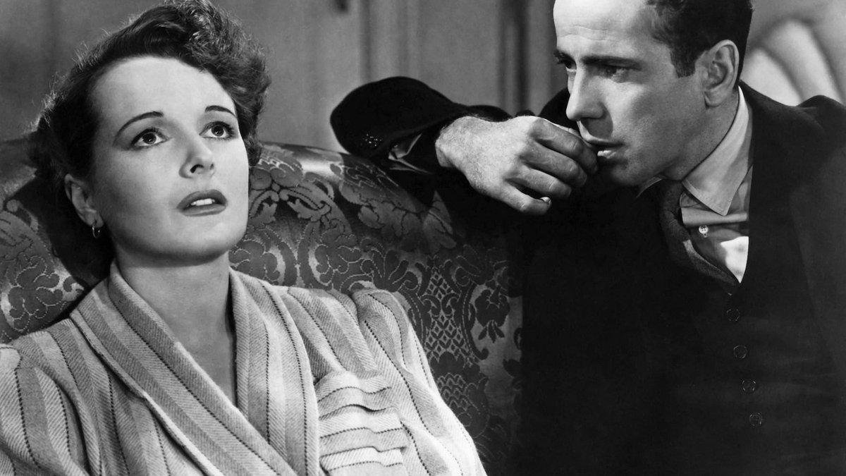 Mary Astor and Humphrey Bogart in "The Maltese Falcon"