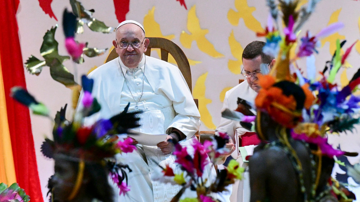 Pope Francis watches performers dance during his visit to Children of Street Ministry and Callan Services at the Caritas Technical Secondary School in Port Moresby on September 7, 2024.
