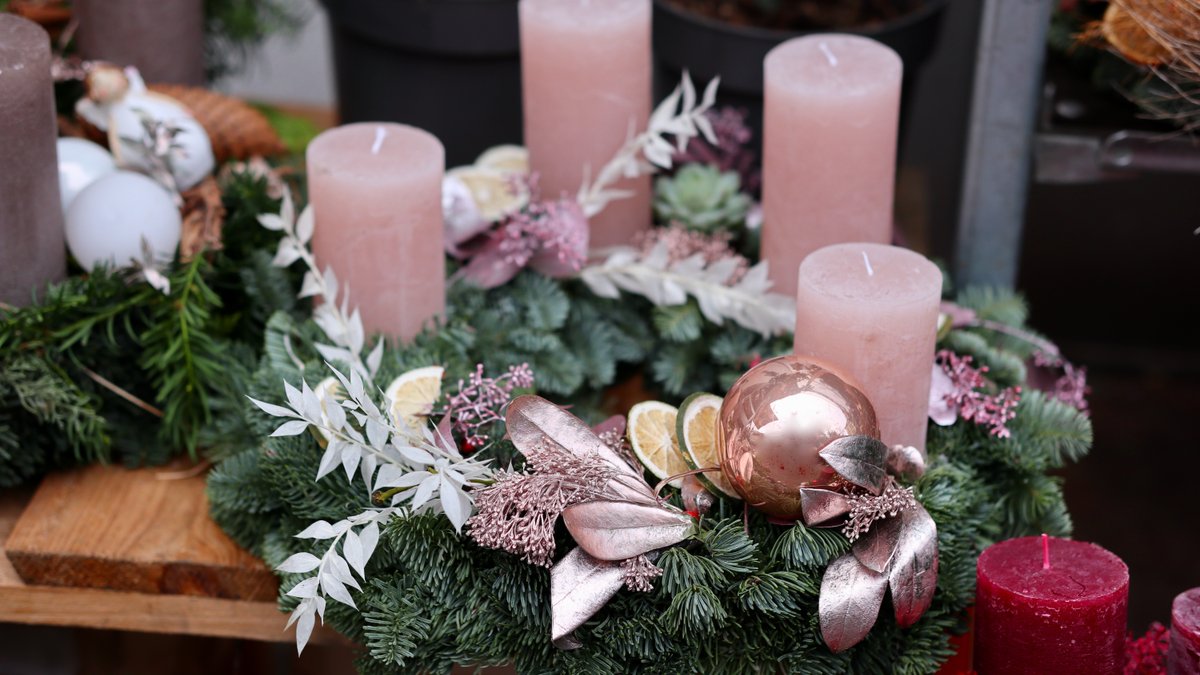 COURONNE-AVENT-shutterstock