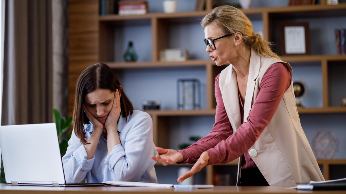 MANAGEMENT-DISPUTE-ENTREPRISE-shutterstock