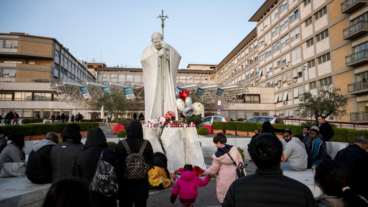 POPE-HEALTH-GEMELLI-HOSPITAL