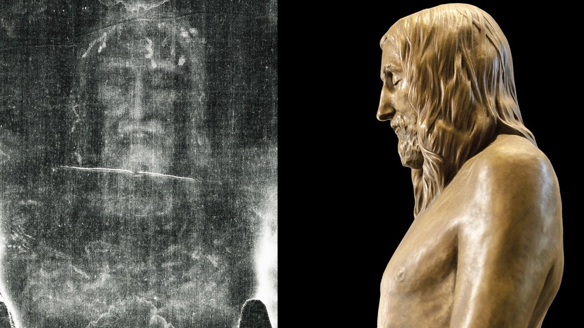 その他 Shroud of Turin PSA9 INWO Explore the Shroud of Turin at the JPII National Shrine