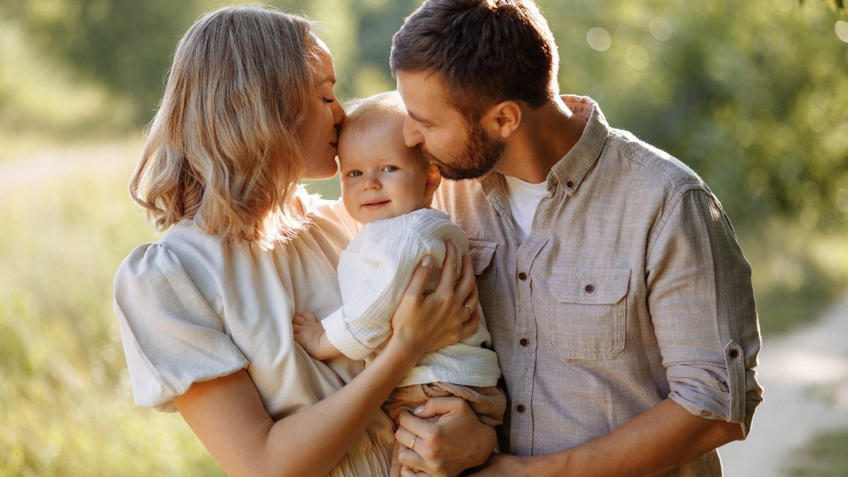 FAMILY-LOVE.jpg