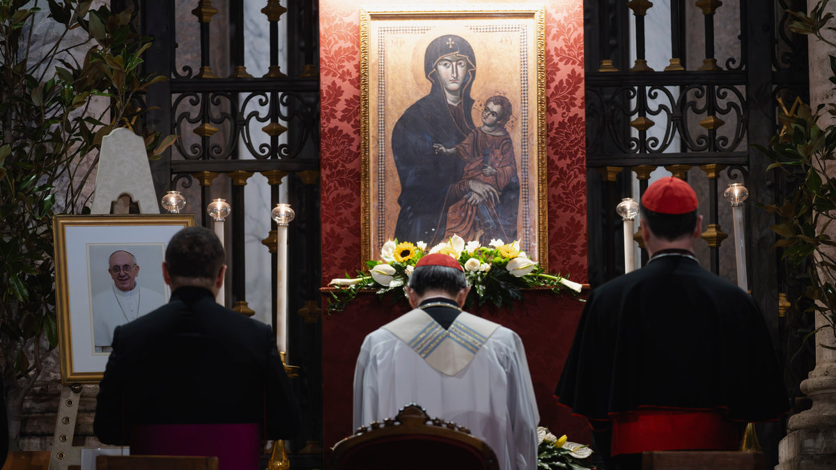 POPE FRANCIS ROSARY PRAYER SANTA MARIA MAGGIORE