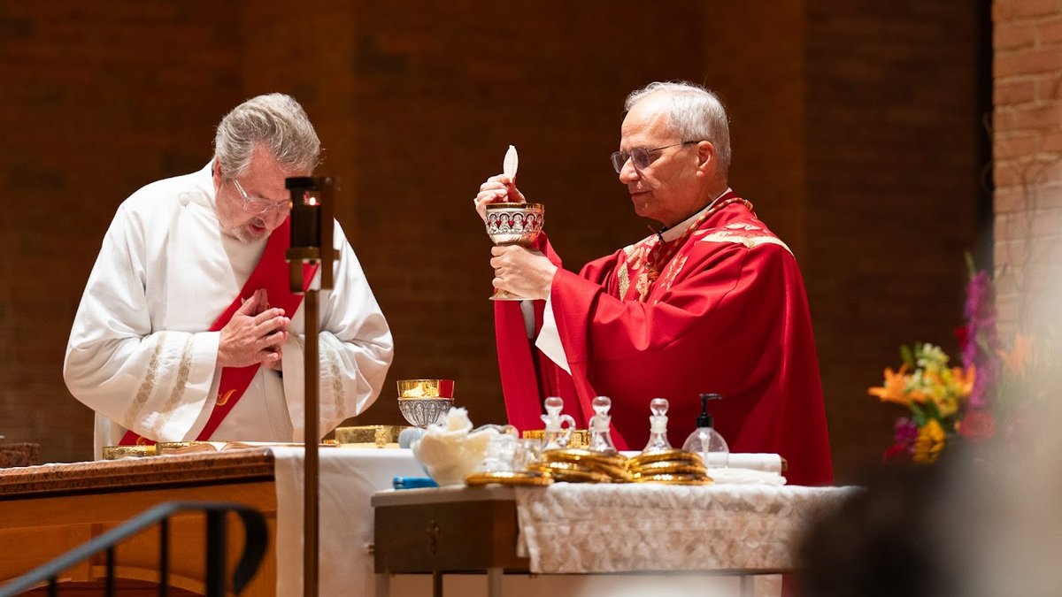 Cardinal-Prevost-at-St-Jude-Parish-02