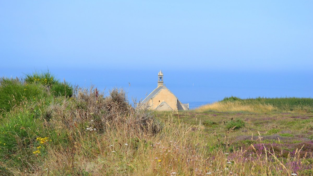 chapelle-Pointe-du-Van-Saint-They-.jpg