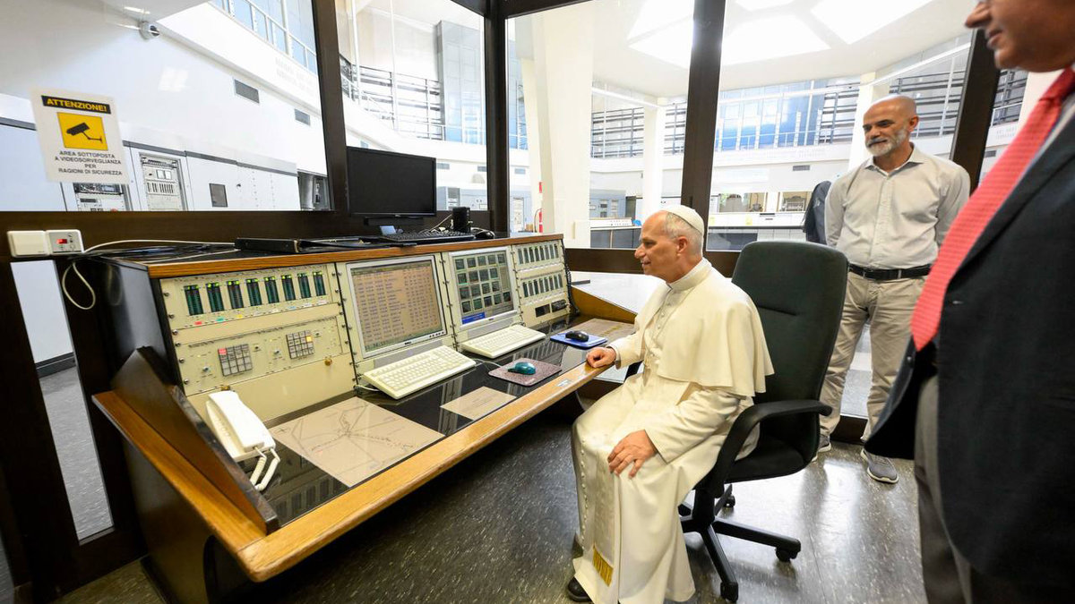 Pope-Leo-XIV-Visit-Vatican Radio