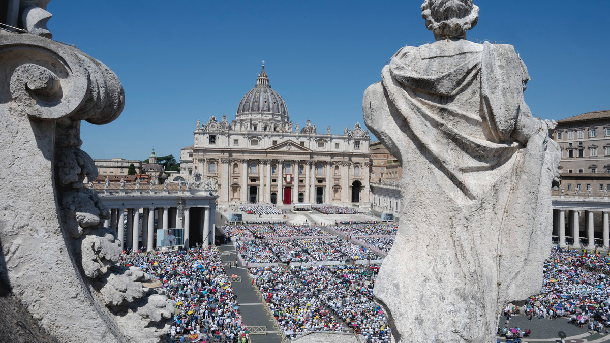 Pope Leo XIV celebrates the mass for the Jubilee of families, children, grandparents and the elderly, at St. Peter's square in the Vatican on June 1, 2025