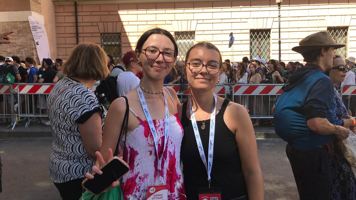 Elisa-et-Jade-catechumenes-rome.jpg