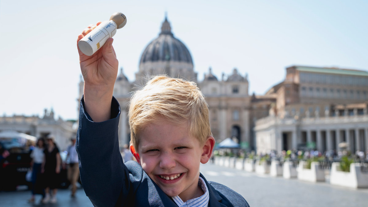 Samuel-boy-Pope-Leo-XIV-peg-doll-representing-pontiff