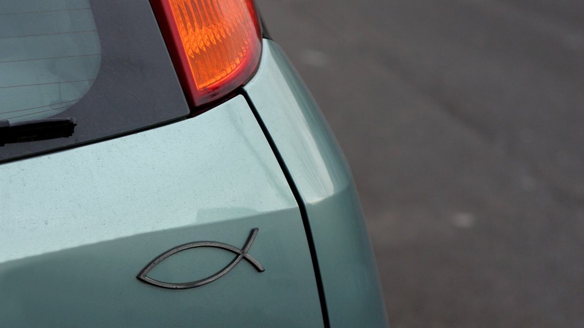 Fish Symbol car