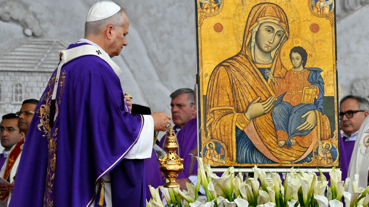 pope-leo-xiv-beirut-waterfront-lebanon