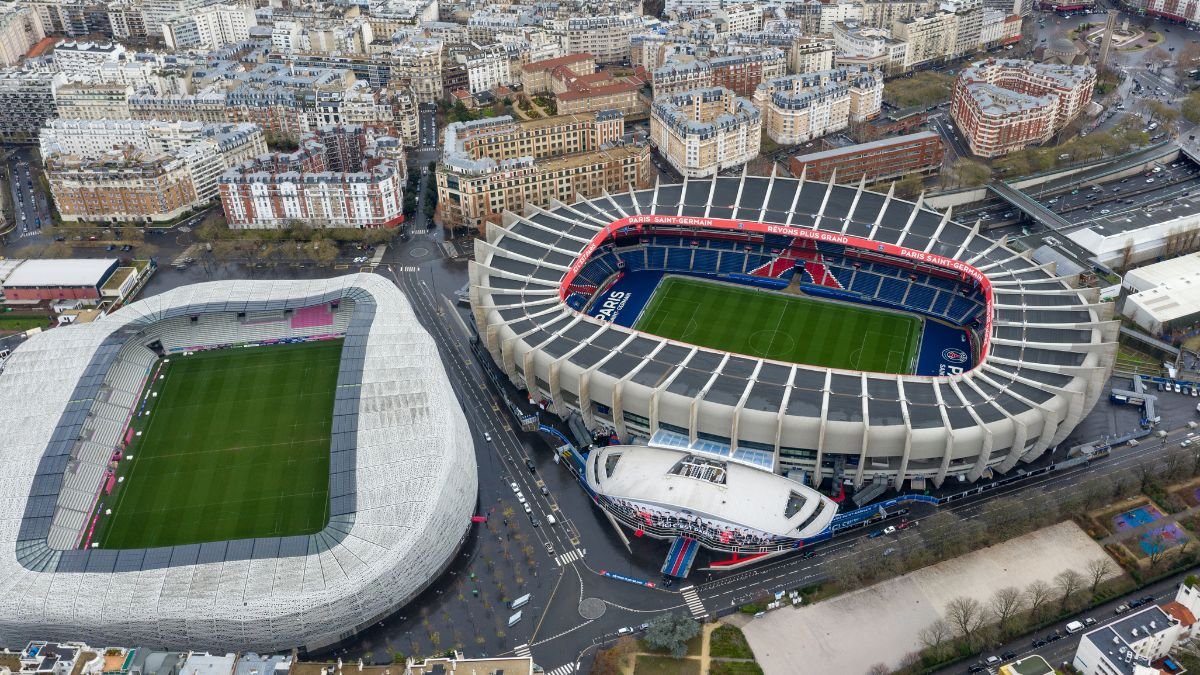PARC-DES-PRINCES-STADE-SHUTTERSTOCK