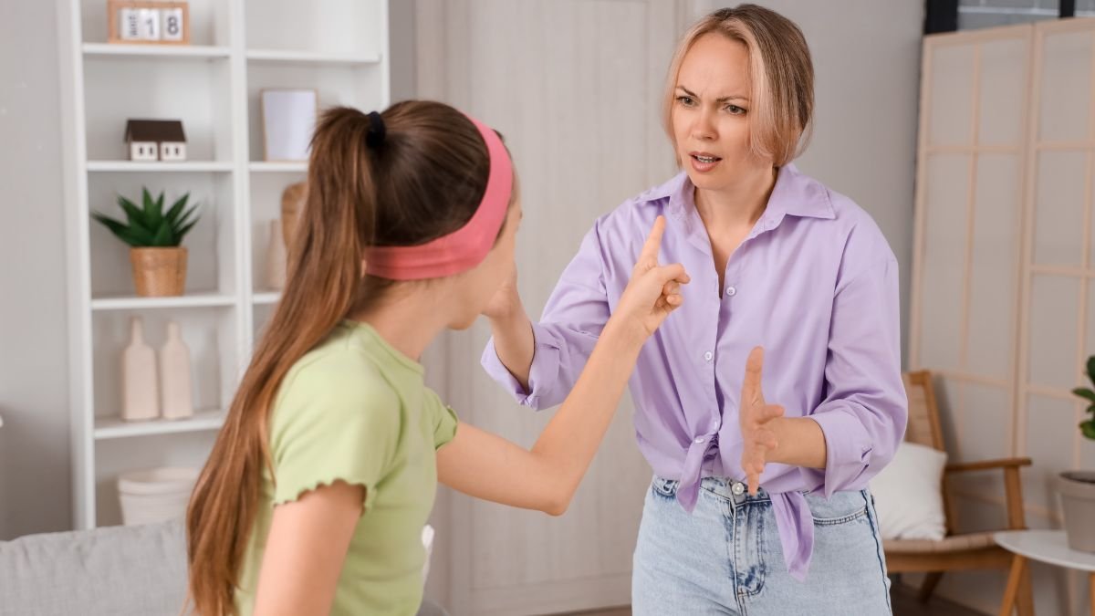 TEENAGE-MOTHER.jpg