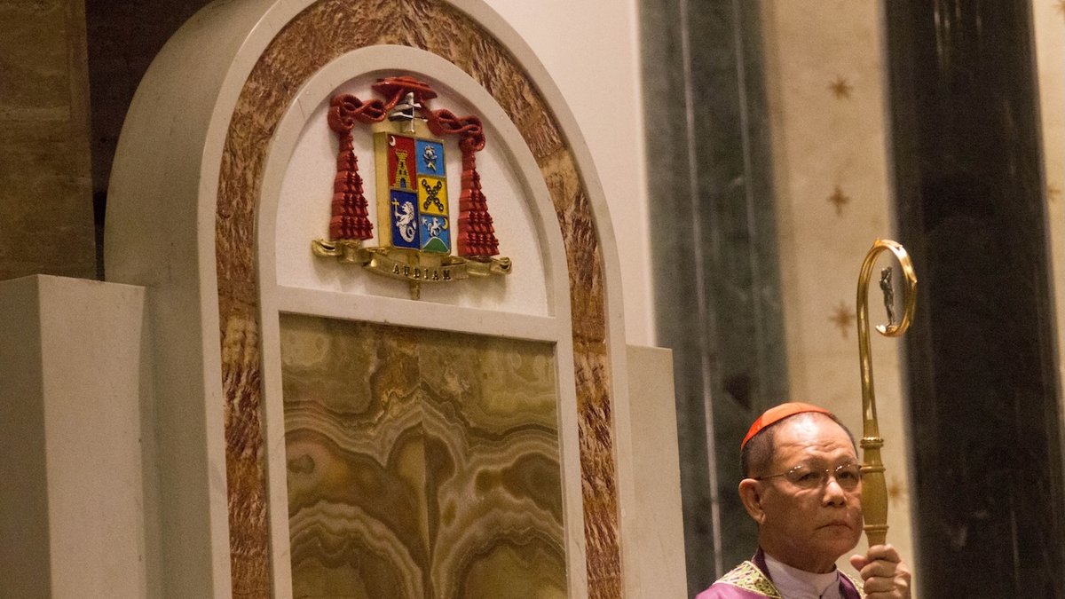 manila-archbishop.jpg
